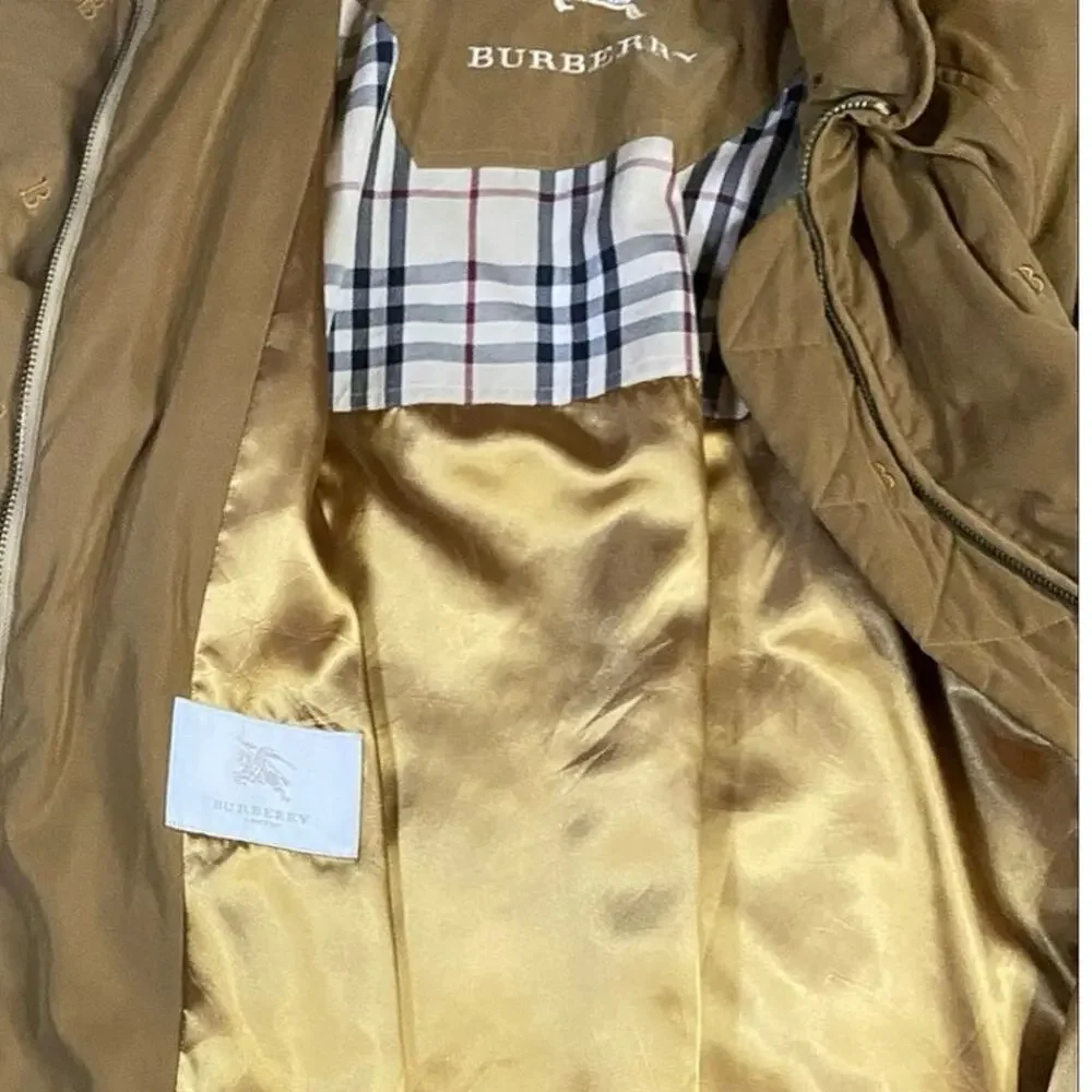 Vintage Burberry Tokyo Monogram Puffer Jacket - L